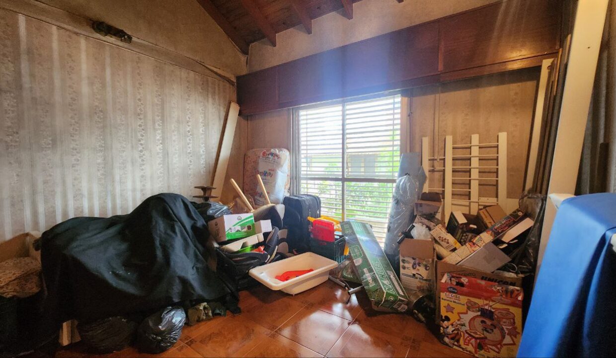 photo_5159256776753482686_y