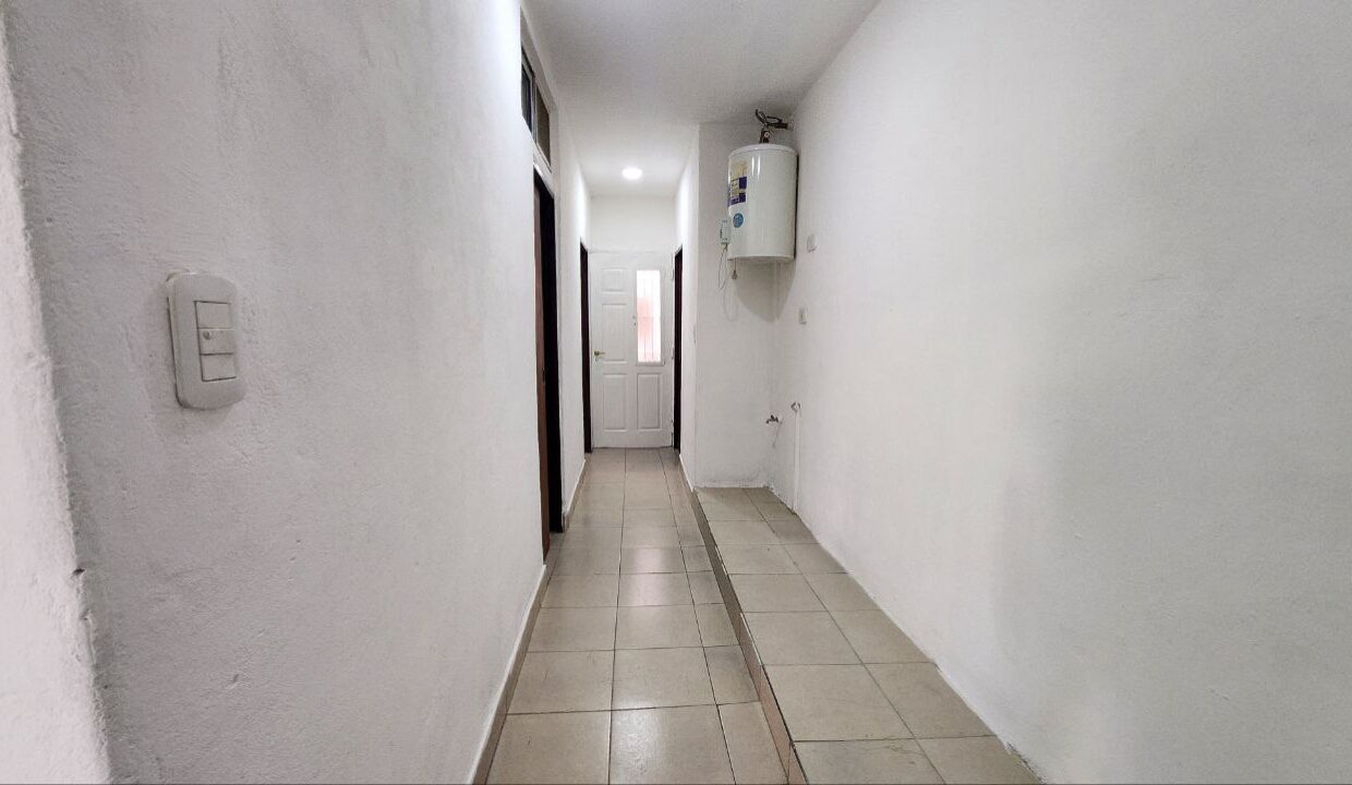 photo_5017198766343261223_y