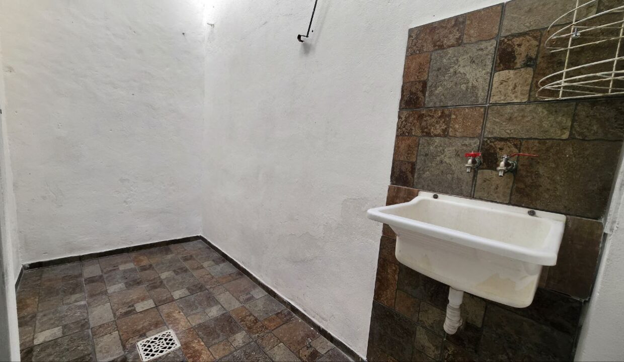 photo_5017198766343261258_y