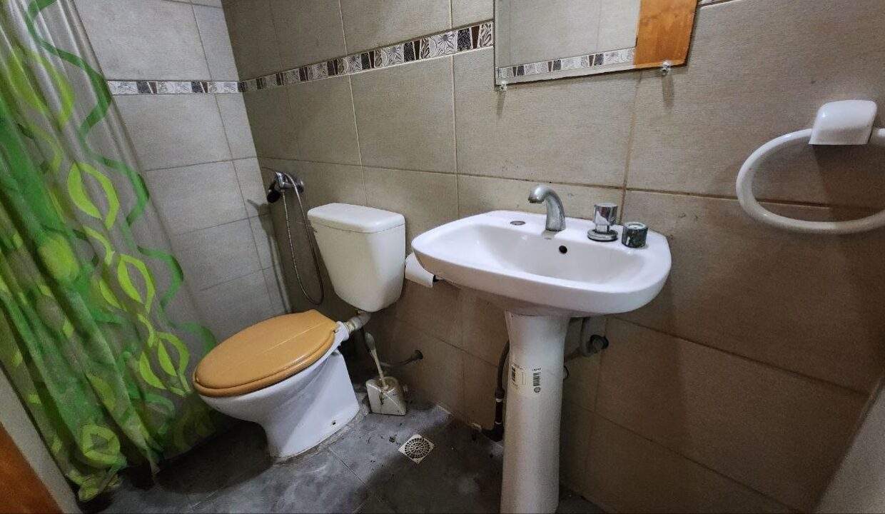 4913563211240508860